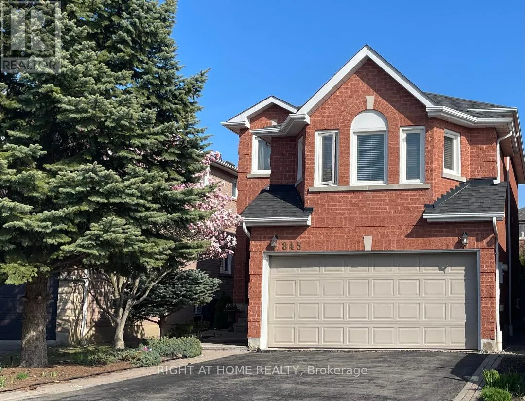 House for rent: 845 Mays Crescent, Mississauga, Ontario L5V 2G6