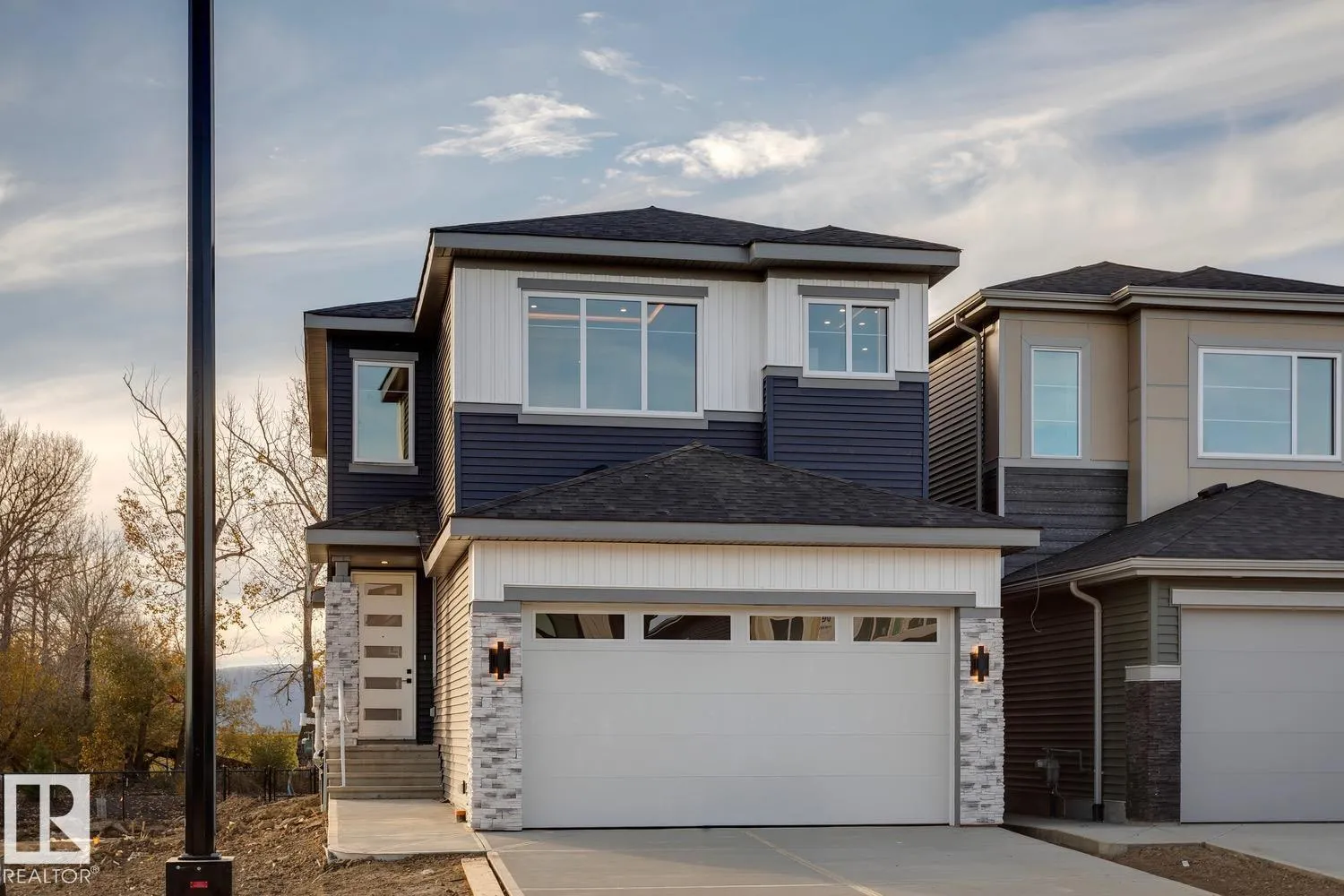 House for rent: 8453 Mayday Link Sw, Edmonton, Alberta T6X 3G1