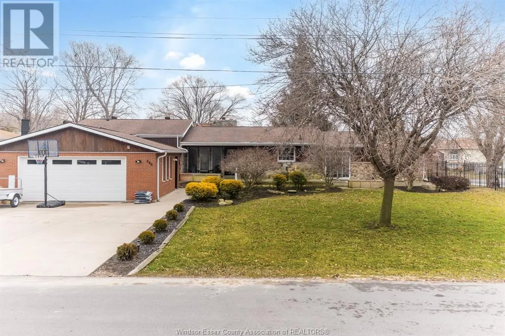 House for rent: 846 Park, Kingsville, Ontario N9Y 3C5