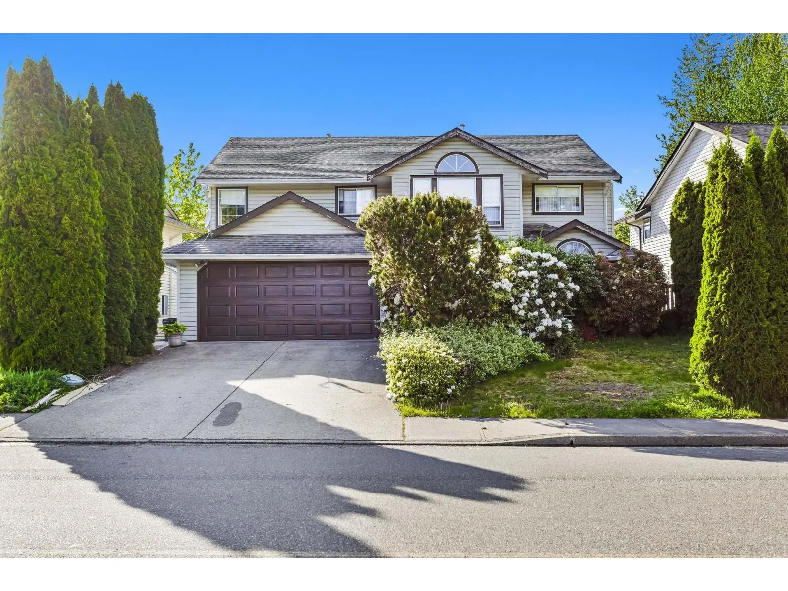 House for rent: 8479 Cade Barr Street, Mission, British Columbia V2V 7K4