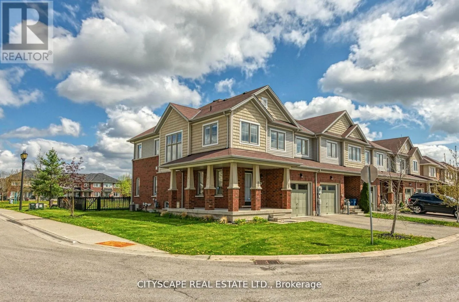 Row / Townhouse for rent: 8485 Primrose Lane, Niagara Falls, Ontario L2H 0K8