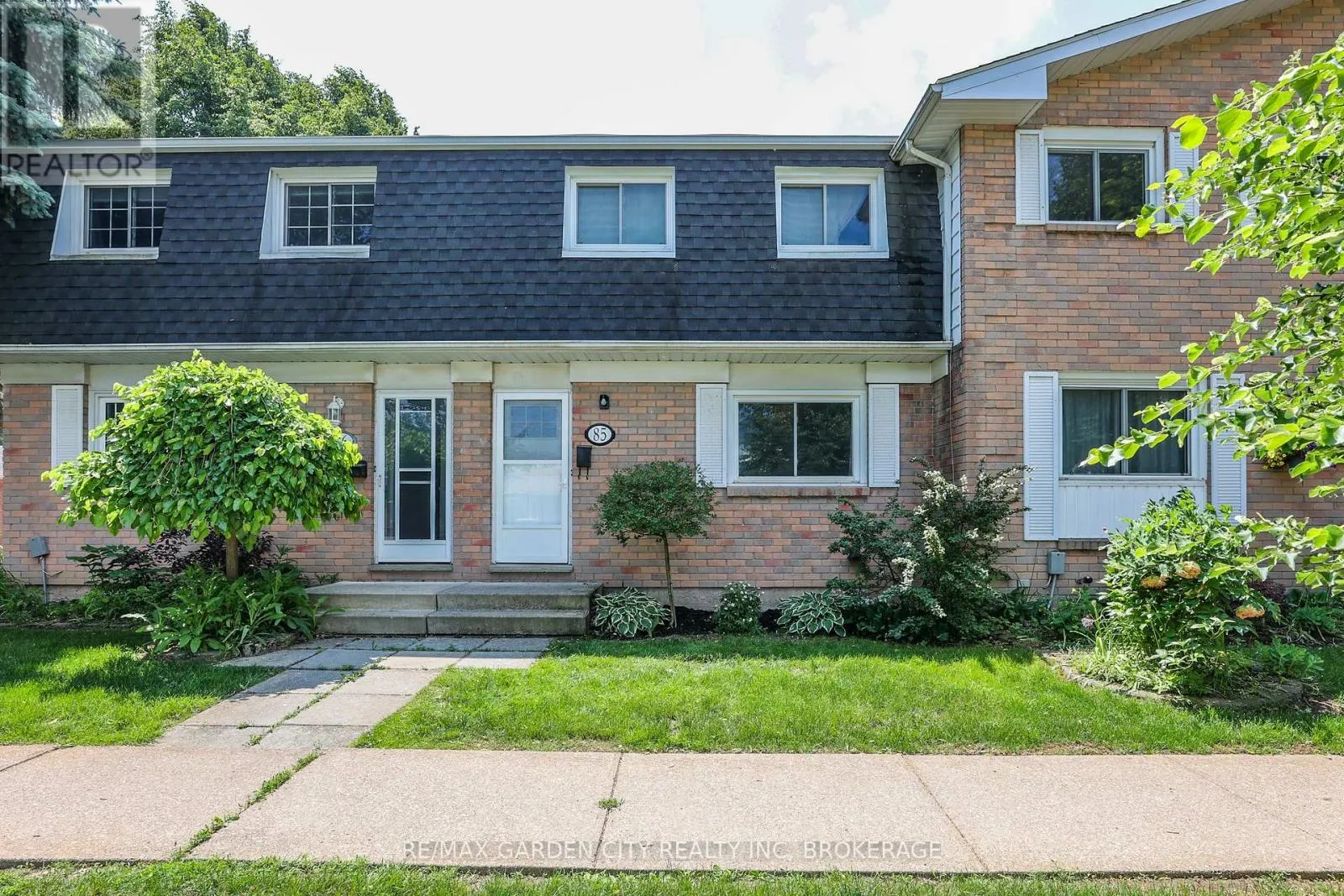 Row / Townhouse for rent: 85 - 185 Denistoun Street W, Welland, Ontario L3C 6J6