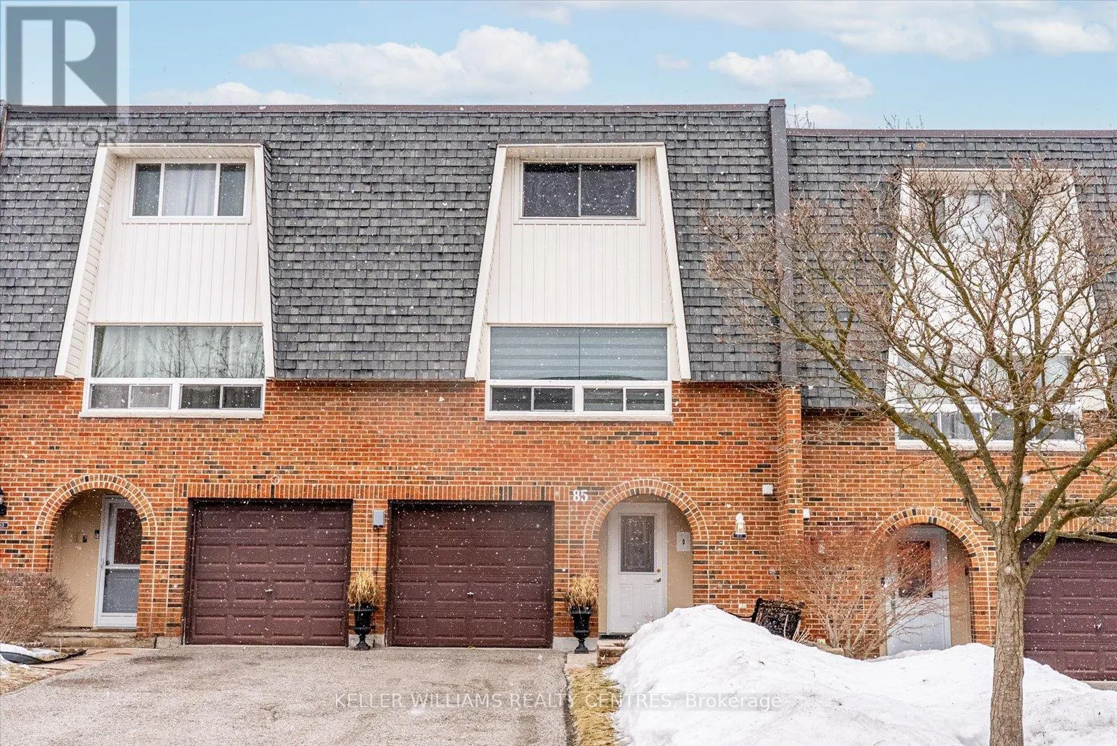 Row / Townhouse for rent: 85 - 85 Deacon Lane, Ajax, Ontario L1S 2T4