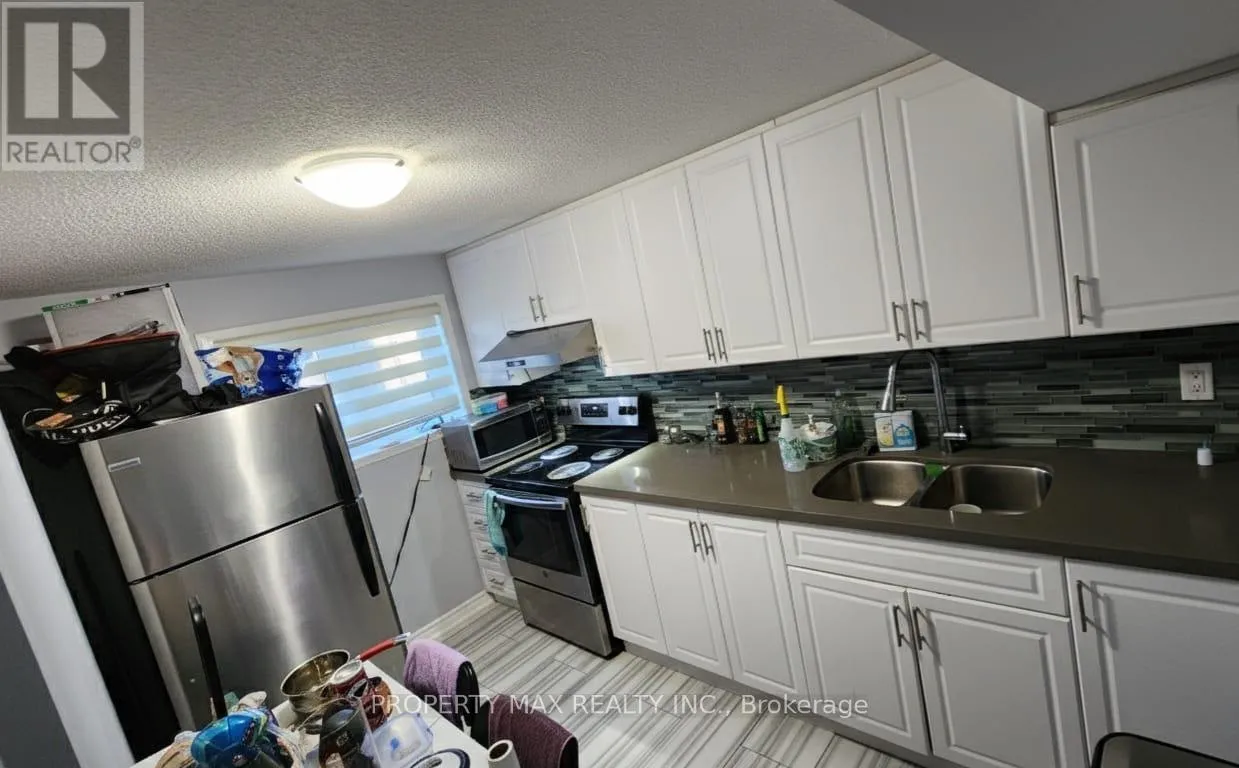 Row / Townhouse for rent: 85 Carrera Boulevard, Toronto, Ontario M1P 5C4