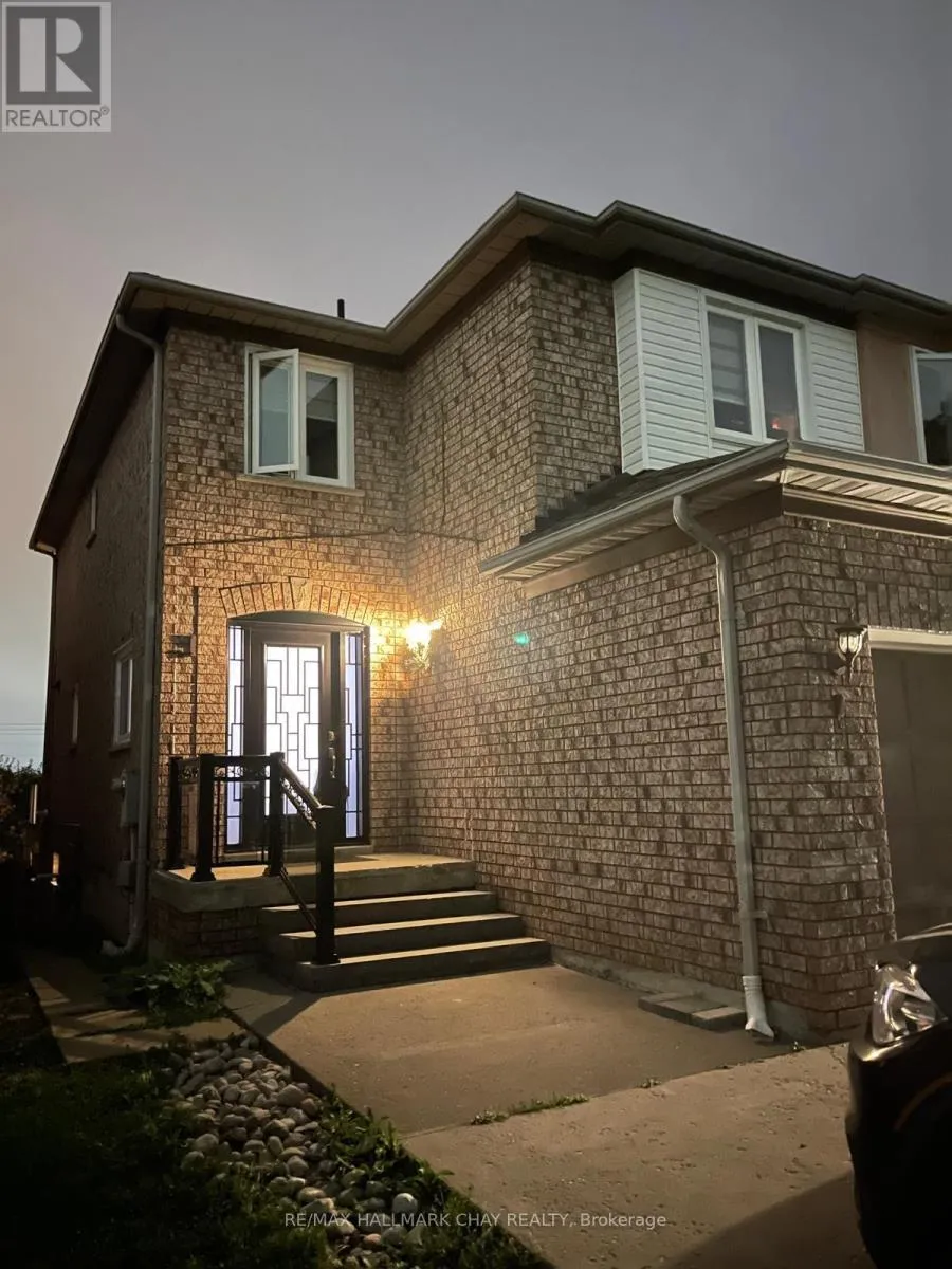 House for rent: 85 October Lane, Aurora, Ontario L4G 7A1