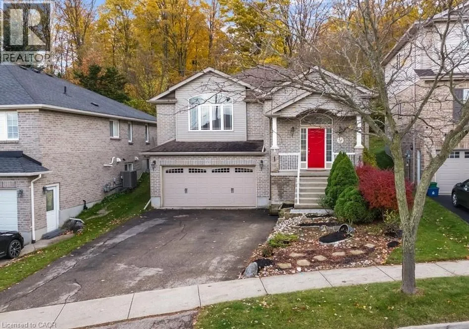 House for rent: 850 Munich Circle, Waterloo, Ontario N2V 2N5