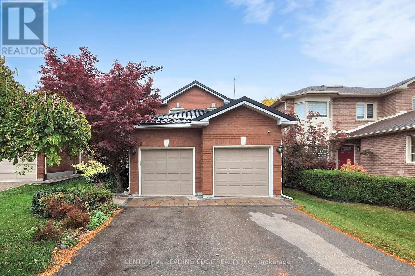 House for rent: 851 Hilton Boulevard, Newmarket, Ontario L3X 2H7