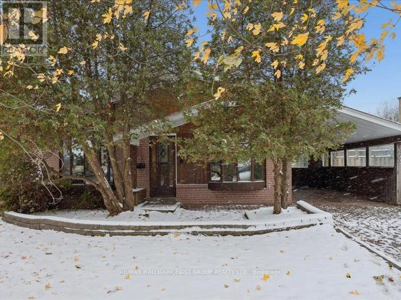 House for rent: 852 Bem Avenue, Pickering, Ontario L1W 1X3