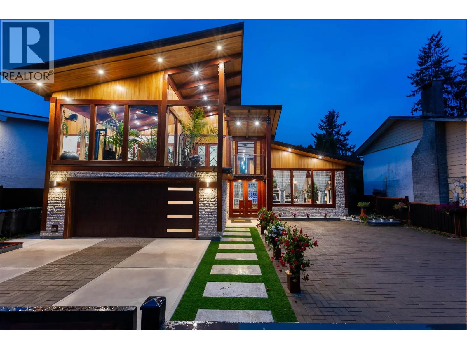 House for rent: 852 Wright Avenue, Port Coquitlam, British Columbia V3B 1W1