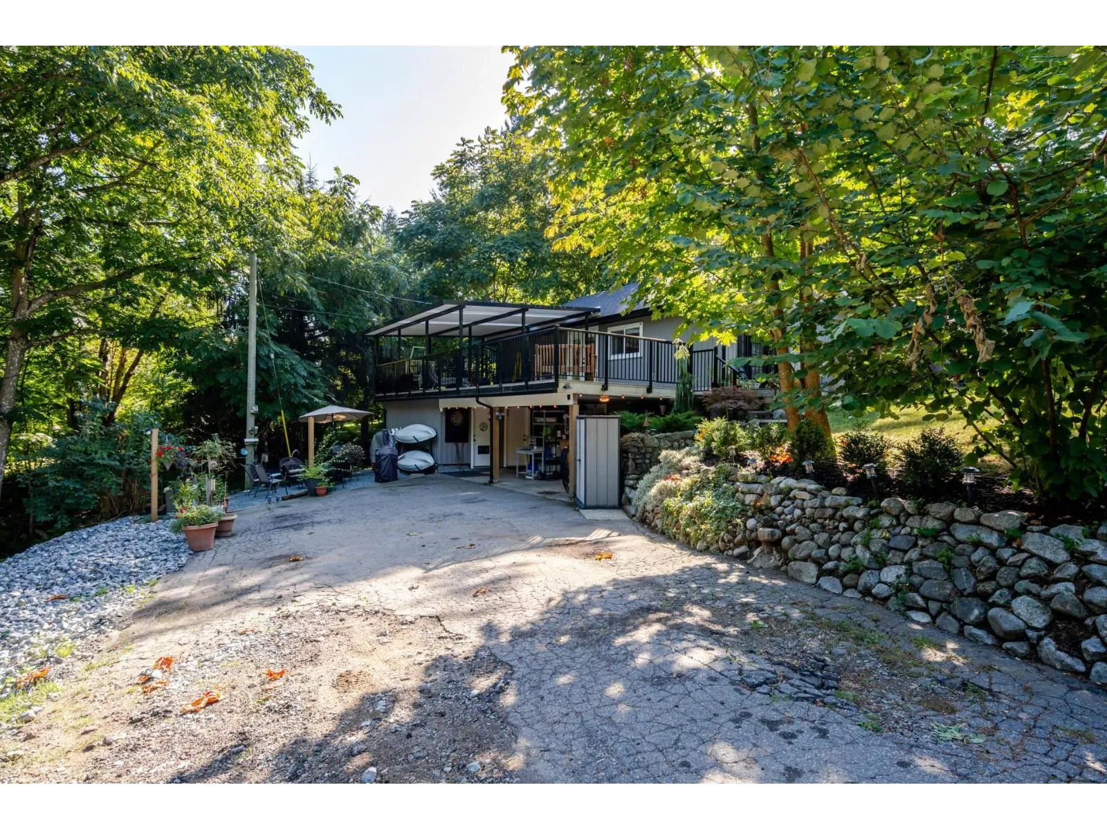 House for rent: 8528 Dunn Street, Mission, British Columbia V2V 6V4