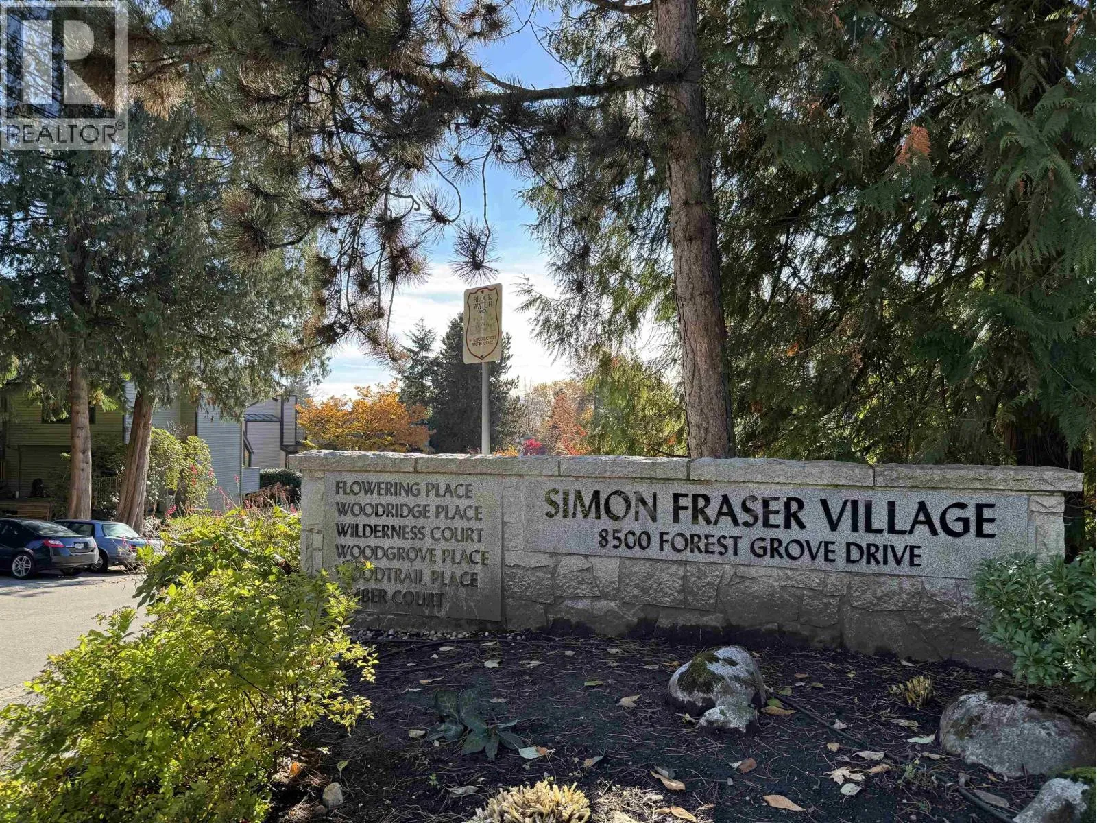 Row / Townhouse for rent: 8557 Woodridge Place, Burnaby, British Columbia V5A 4B3