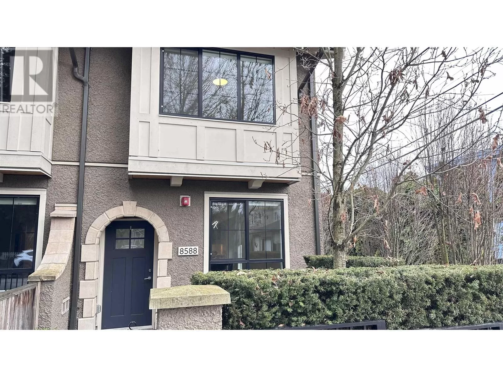 Row / Townhouse for rent: 8588 Osler Street, Vancouver, British Columbia V6P 0G4