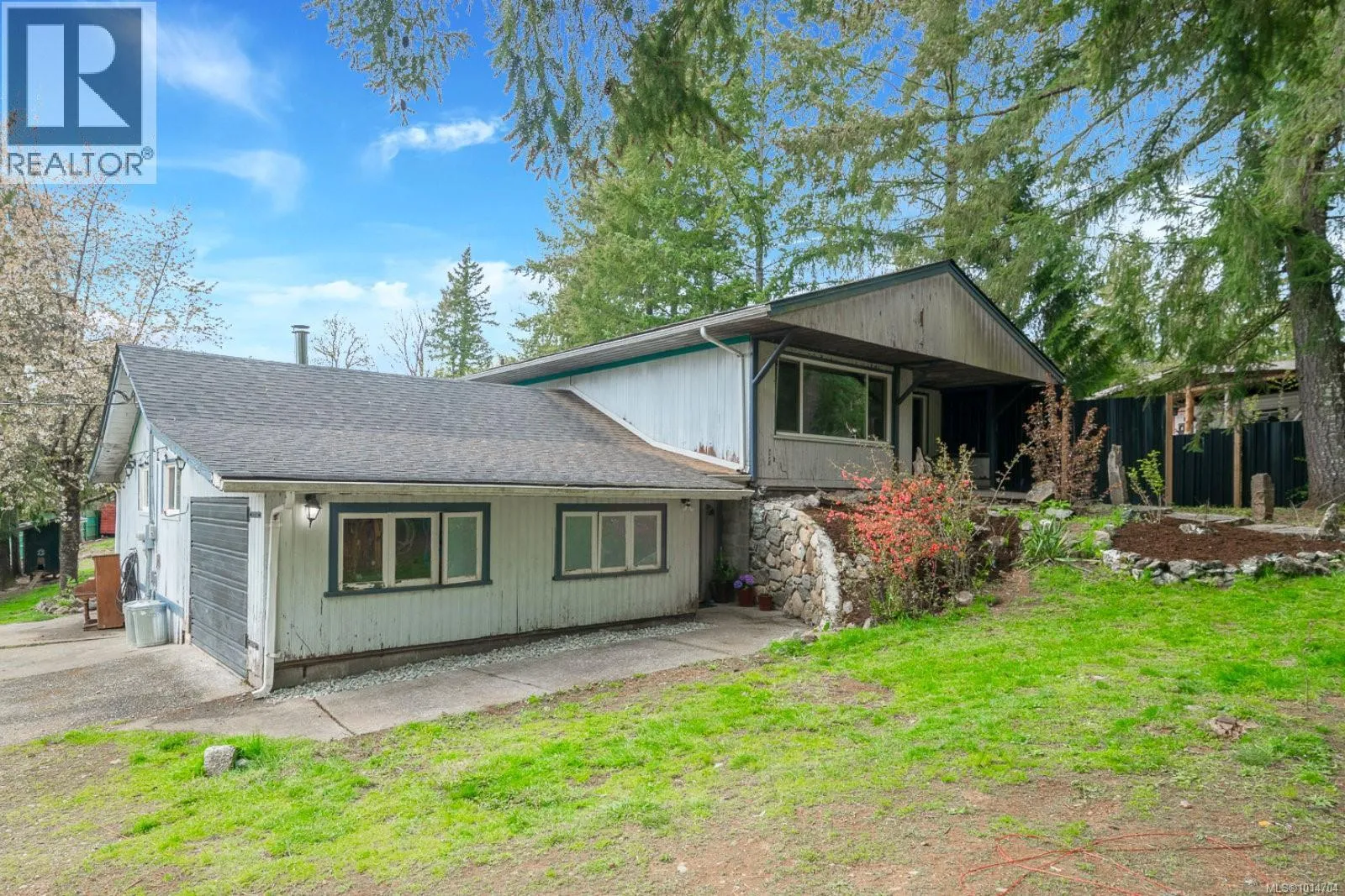 House for rent: 8590 Bland Rd, Port Alberni, British Columbia V9Y 8N6