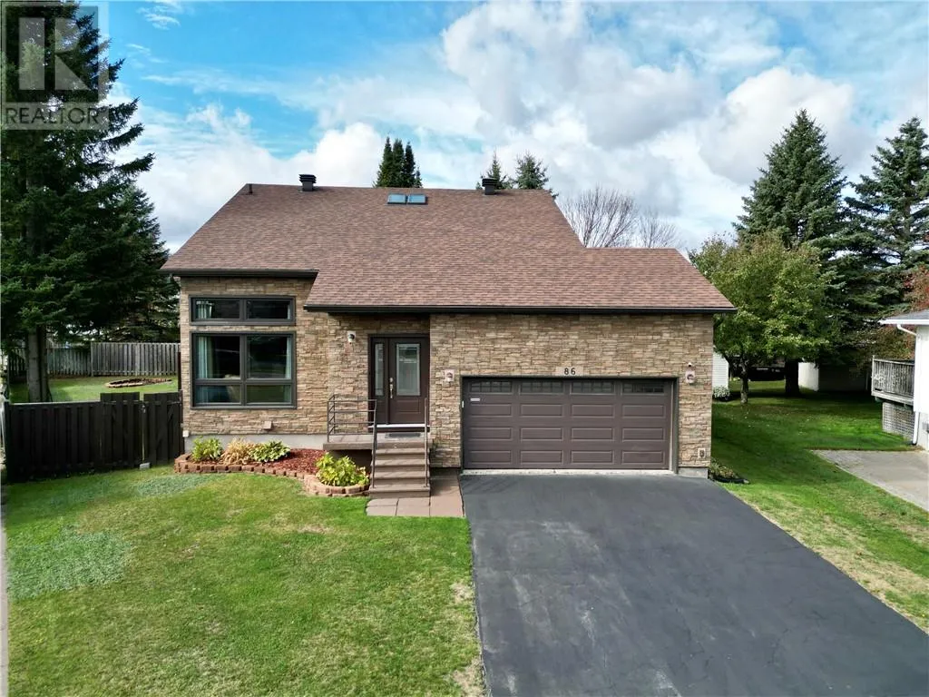 House for rent: 86 Chantal Crescent, Garson, Ontario P3L 1C1