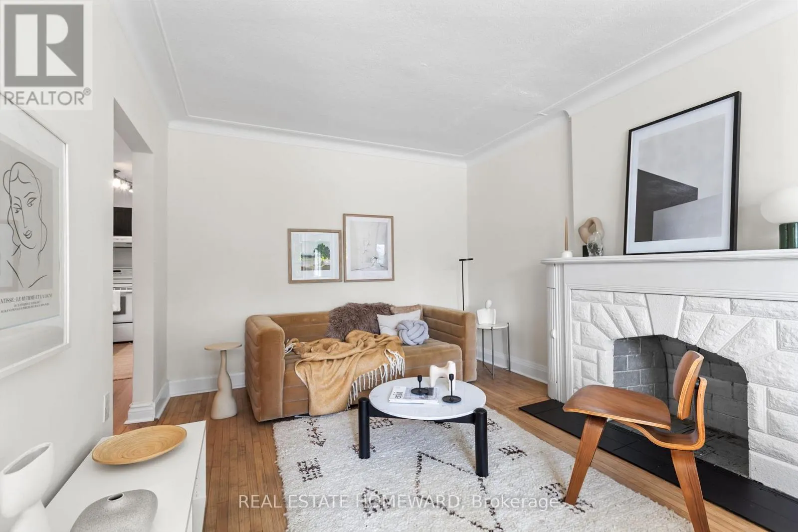 House for rent: 86 Floyd Avenue, Toronto, Ontario M4K 2B5