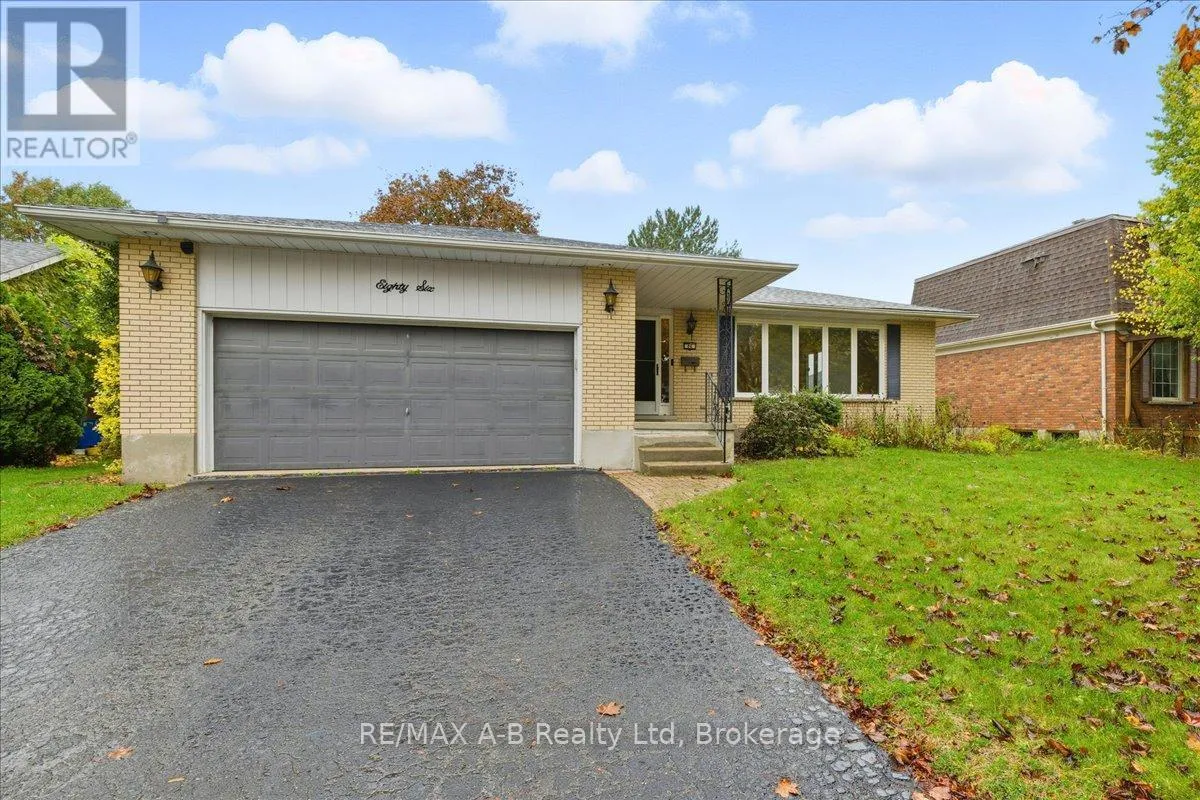 House for rent: 86 Windemere Crescent, Stratford, Ontario N5A 6B1