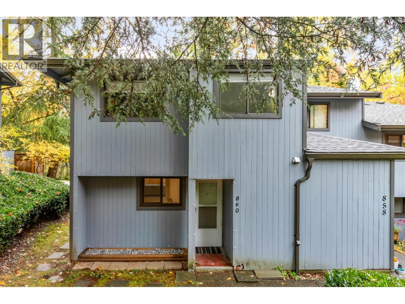 Row / Townhouse for rent: 860 Blackstock Road, Port Moody, British Columbia V3H 3R8