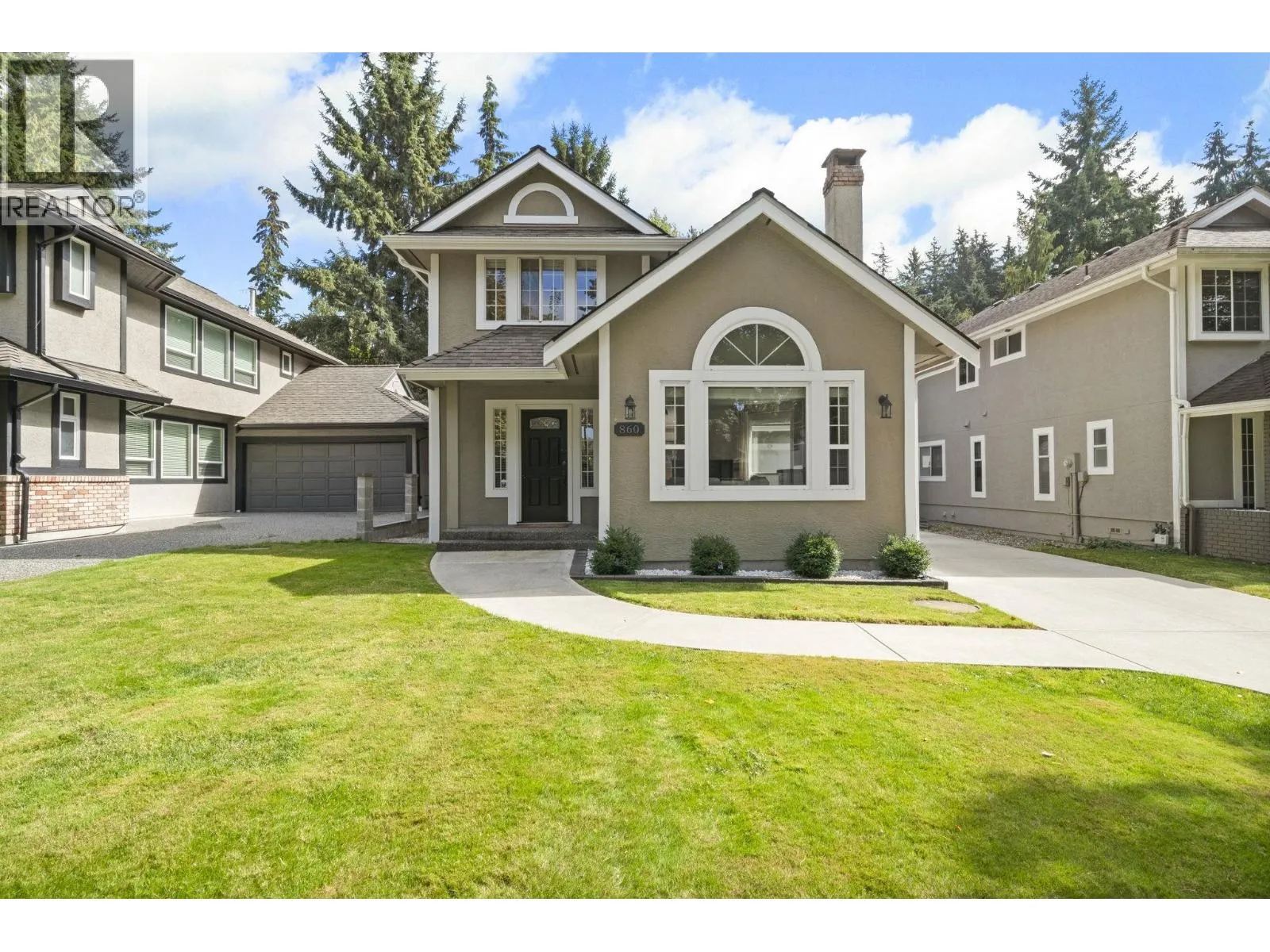 House for rent: 860 Ruckle Court, North Vancouver, British Columbia V7H 2P6