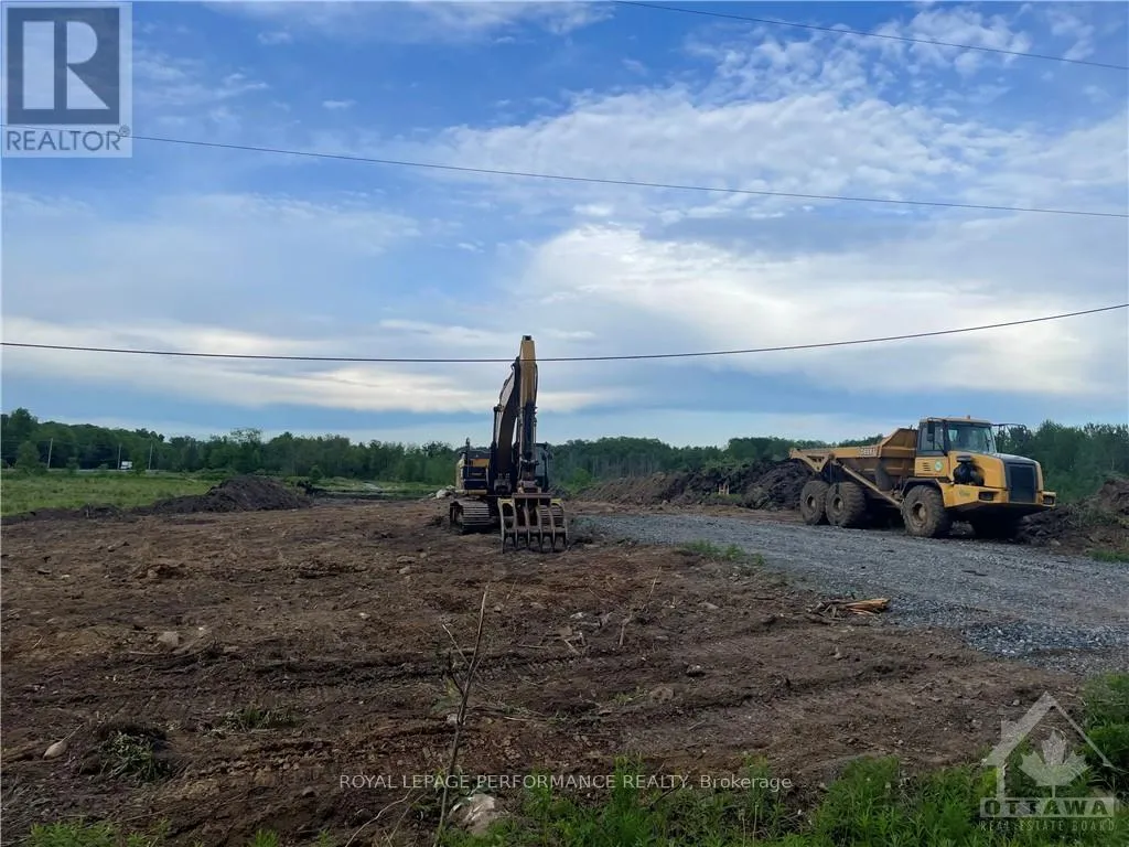 860 Summit Private, Clarence-Rockland, Ontario K4K 1K7