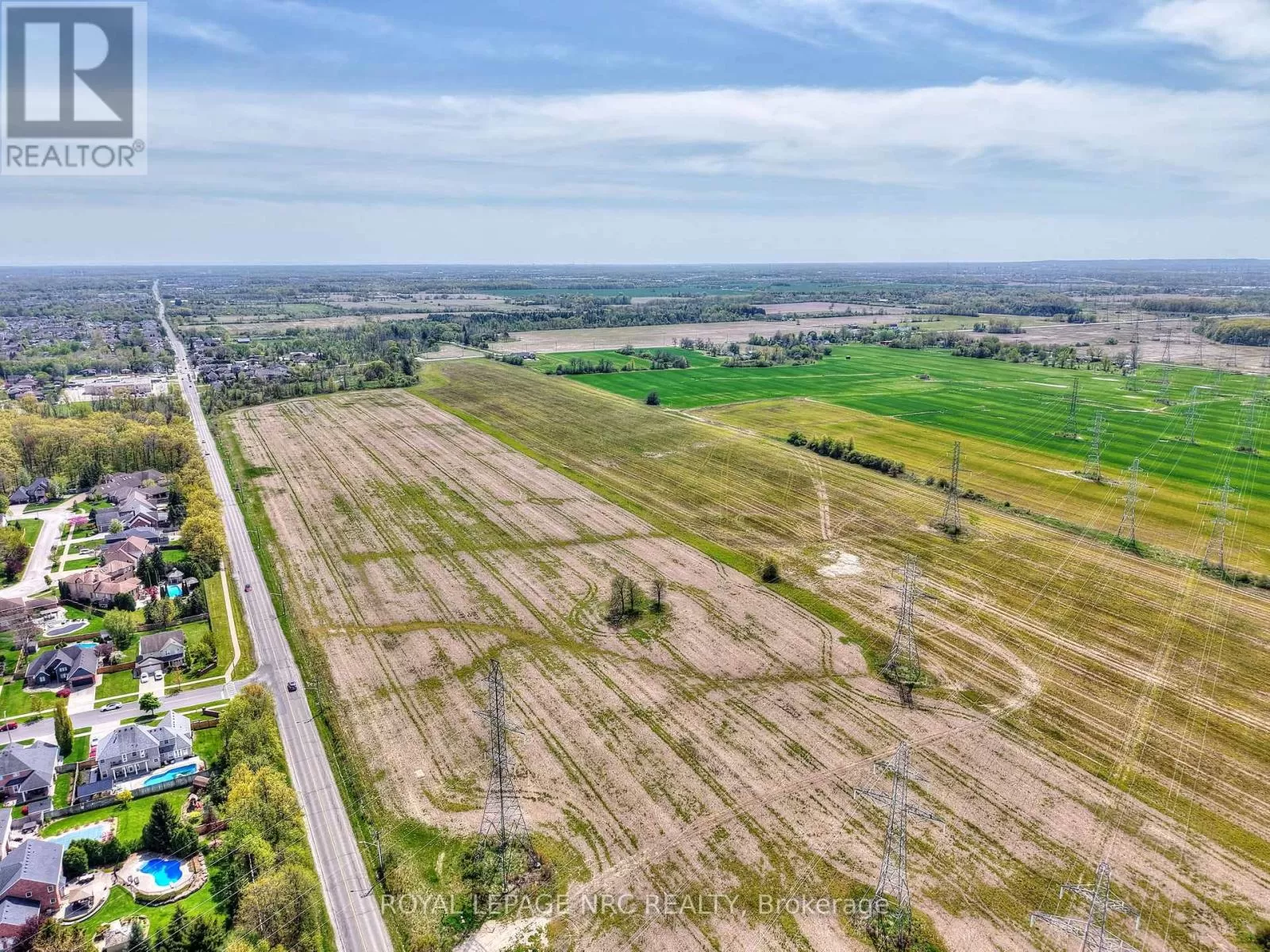 8653 Thorold Stone Road, Niagara Falls, Ontario L2H 0V9