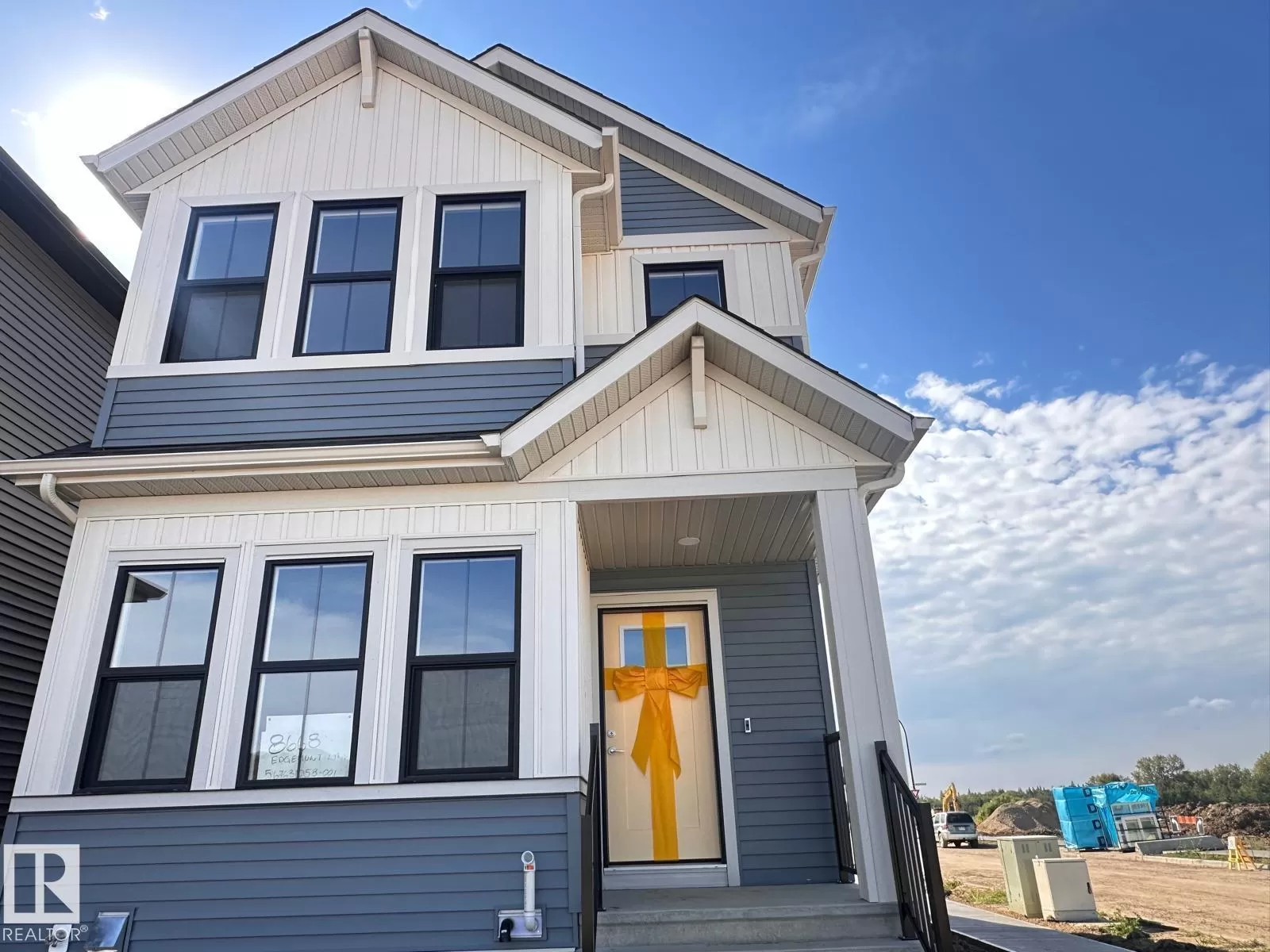 House for rent: 8668 Edgemont Li Nw Nw, Edmonton, Alberta T6M 3G4