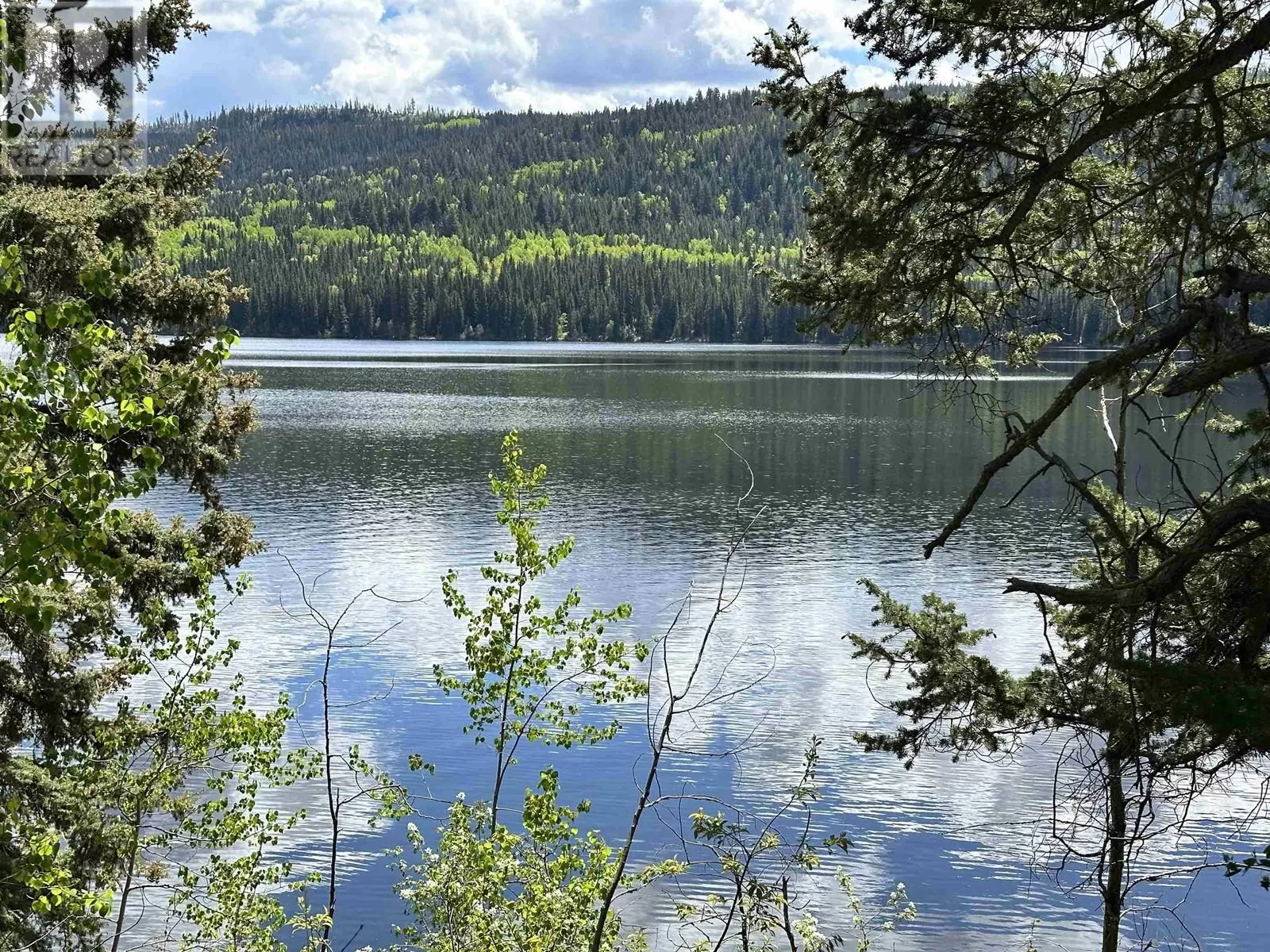 8680 Eagan Lake Road, Bridge Lake, British Columbia V0K 1E0