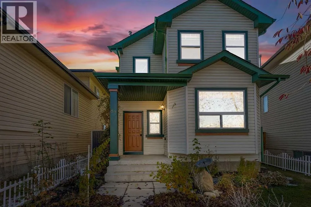 House for rent: 87 Coventry Road Ne, Calgary, Alberta T3K 5K4