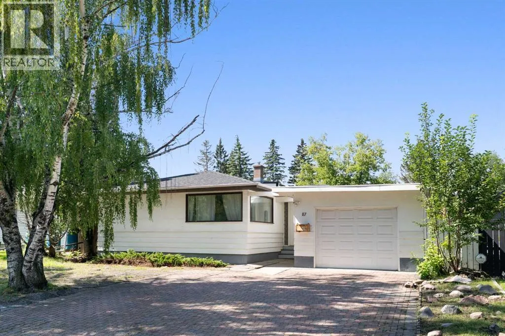 House for rent: 87 Hillgrove Drive Sw, Calgary, Alberta T2V 3L8