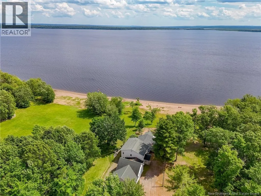 House for rent: 870 Route 690, Maquapit Lake, New Brunswick E4B 1P1