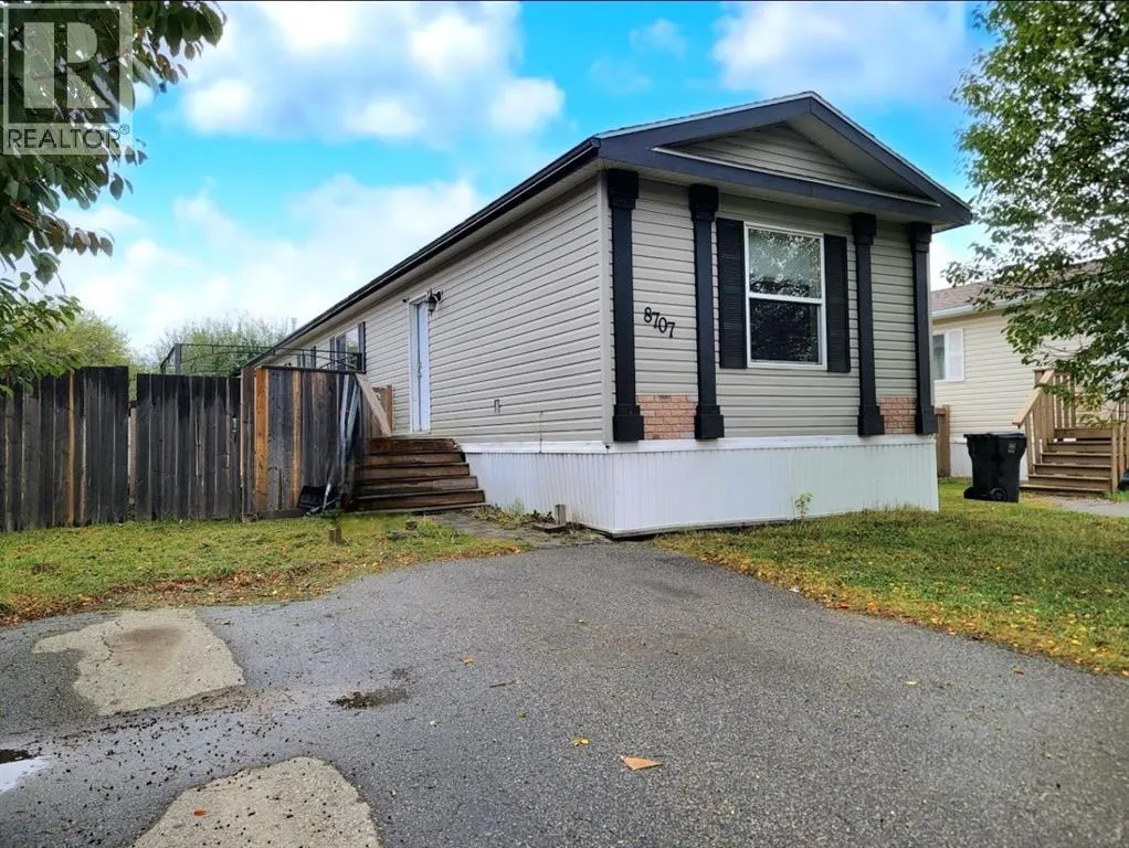 Manufactured Home for rent: 8707 90 Street, Grande Prairie, Alberta T8X 1V6