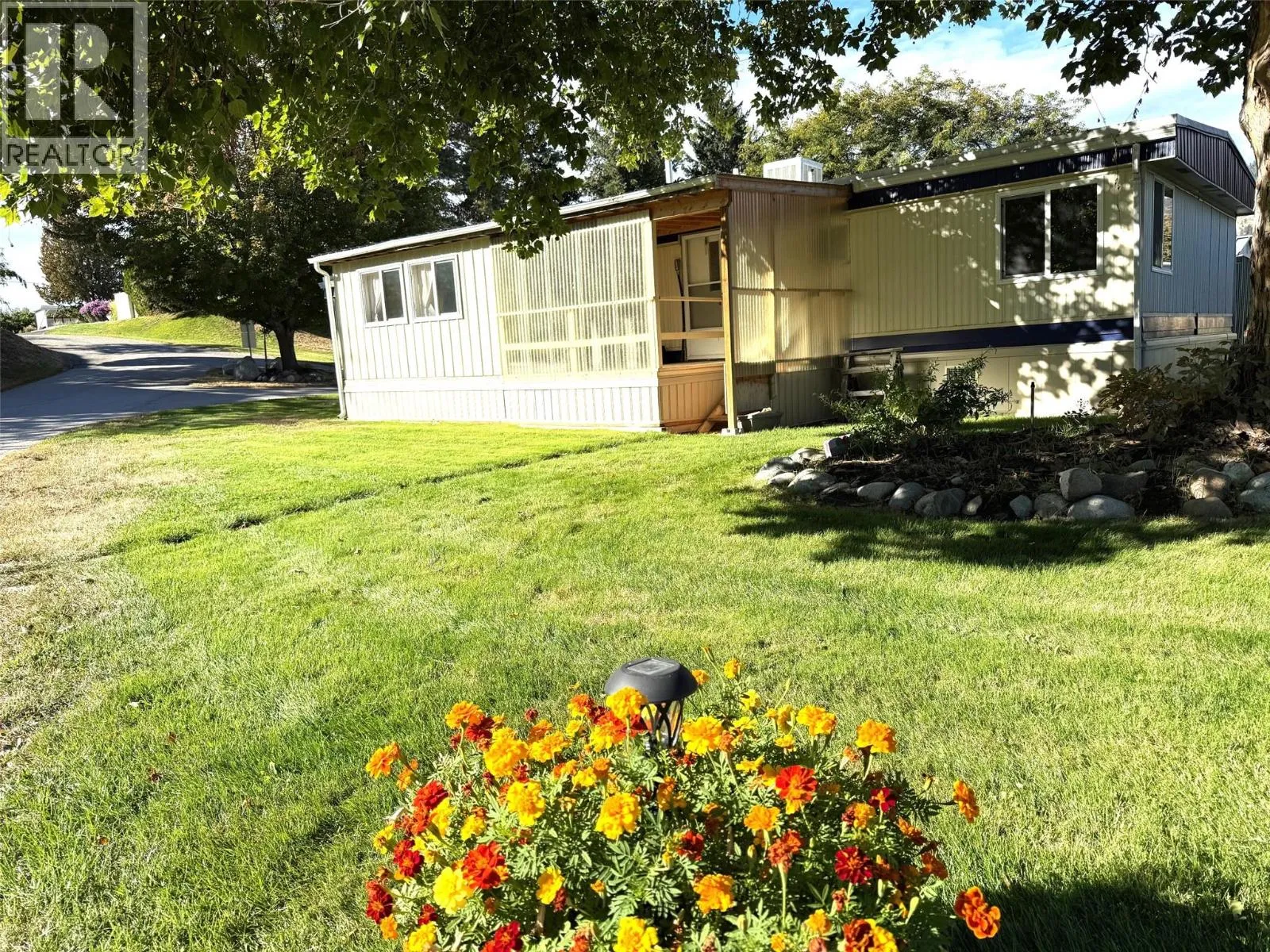 Manufactured Home for rent: 8712 Steuart Street Unit# 56, Summerland, British Columbia V0H 1Z1