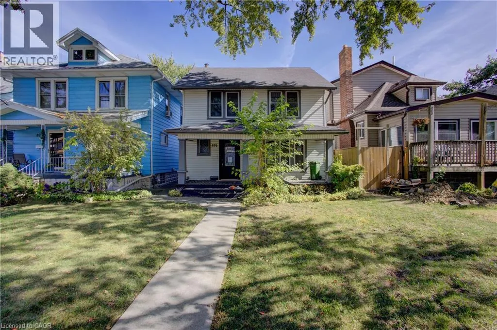 House for rent: 876 Hall Avenue, Windsor, Ontario N9A 2M3