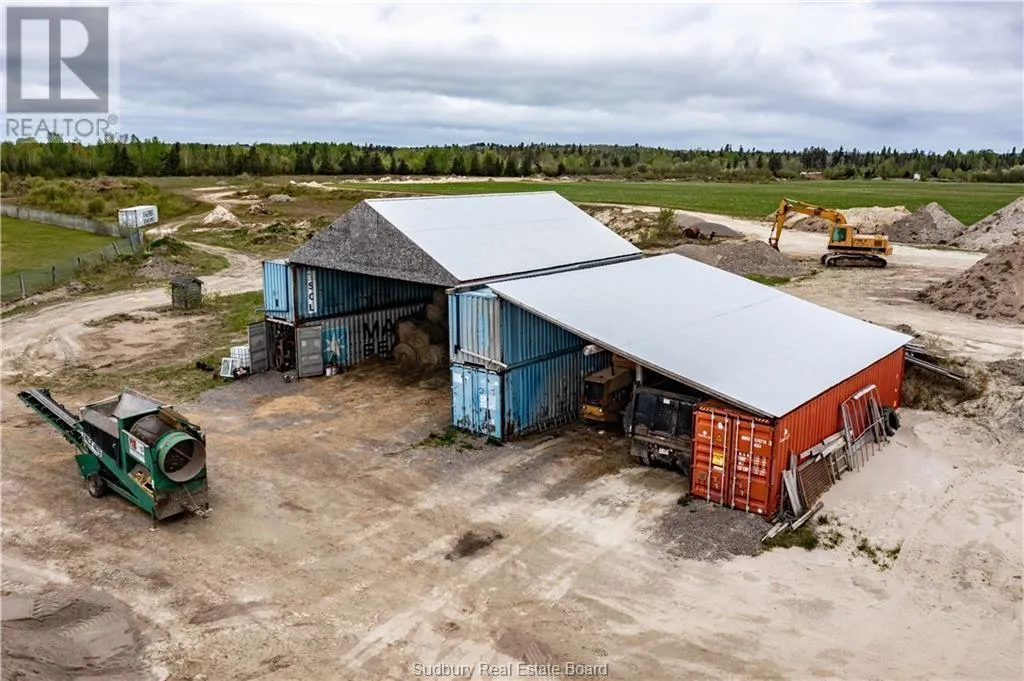 No Building for rent: 876 Montee Principale, Chelmsford, Ontario P0M 1L0