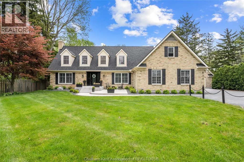 House for rent: 877 Charing Cross Road, Chatham, Ontario N7M 5H3