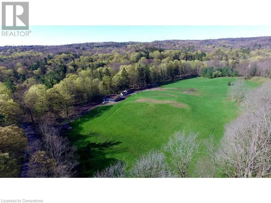 878 Sulphur Springs Road, Ancaster, Ontario L9H 5E3