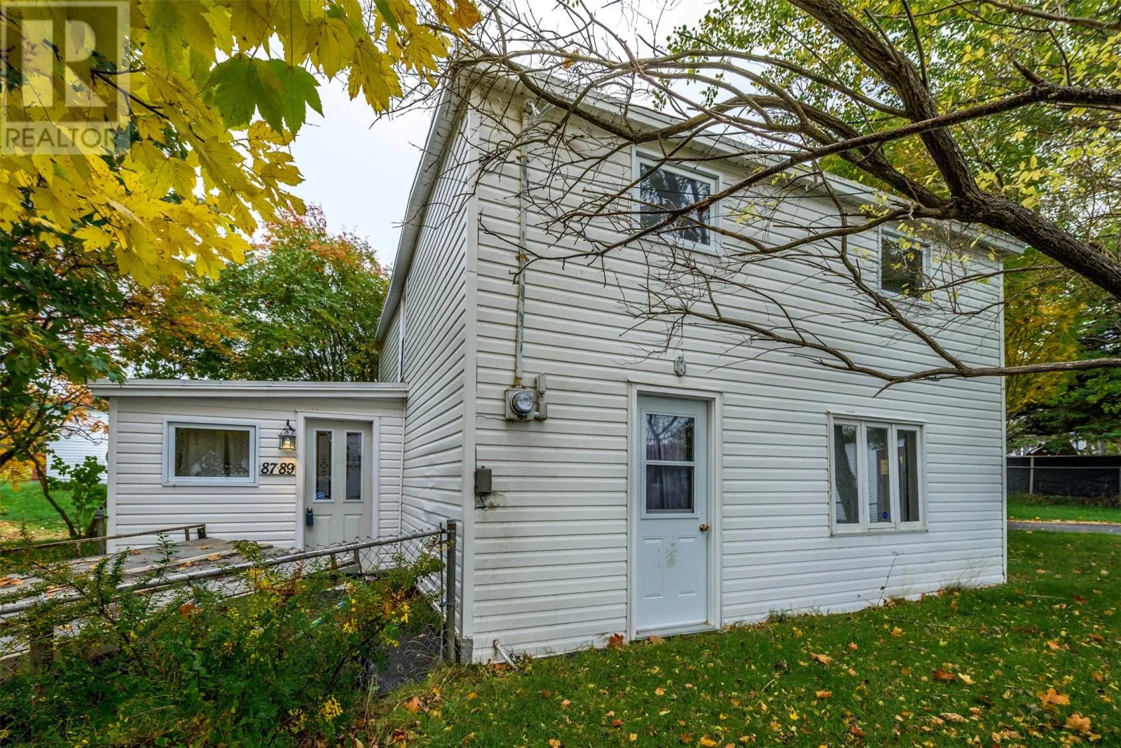 House for rent: 87-89 Butler's Road, Pouch Cove, Newfoundland & Labrador A0A 3L0