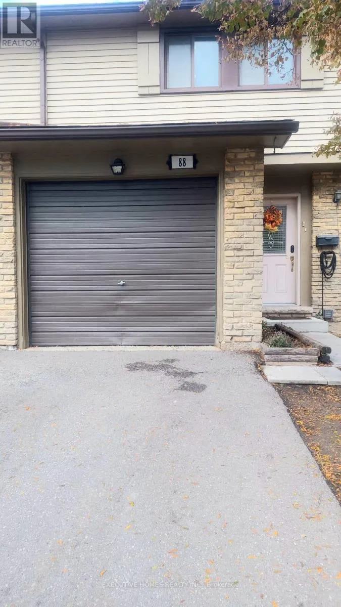 Row / Townhouse for rent: 88 - 105 Hansen Road, Brampton, Ontario L6V 3C9