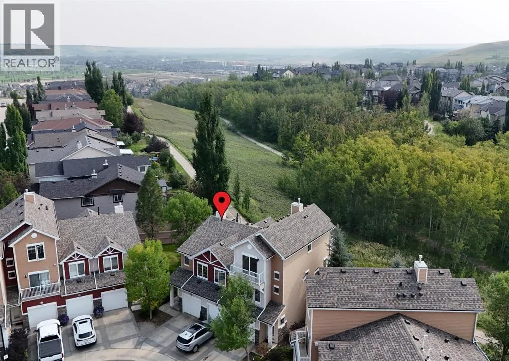 Row / Townhouse for rent: 88 Chaparral Ridge Park Se, Calgary, Alberta t2x 0e3