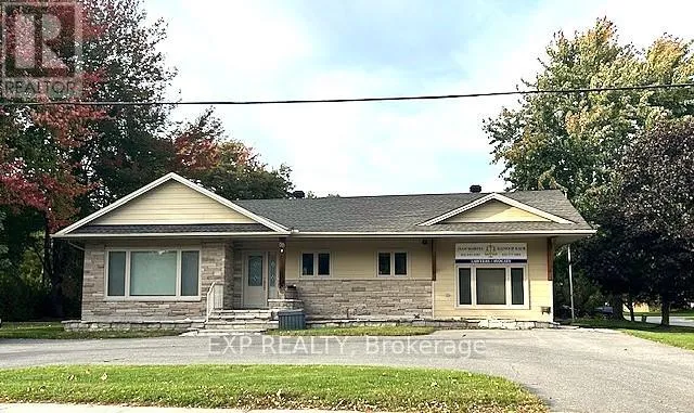 Duplex for rent: 88 Craig Street, Russell, Ontario K4R 1A6