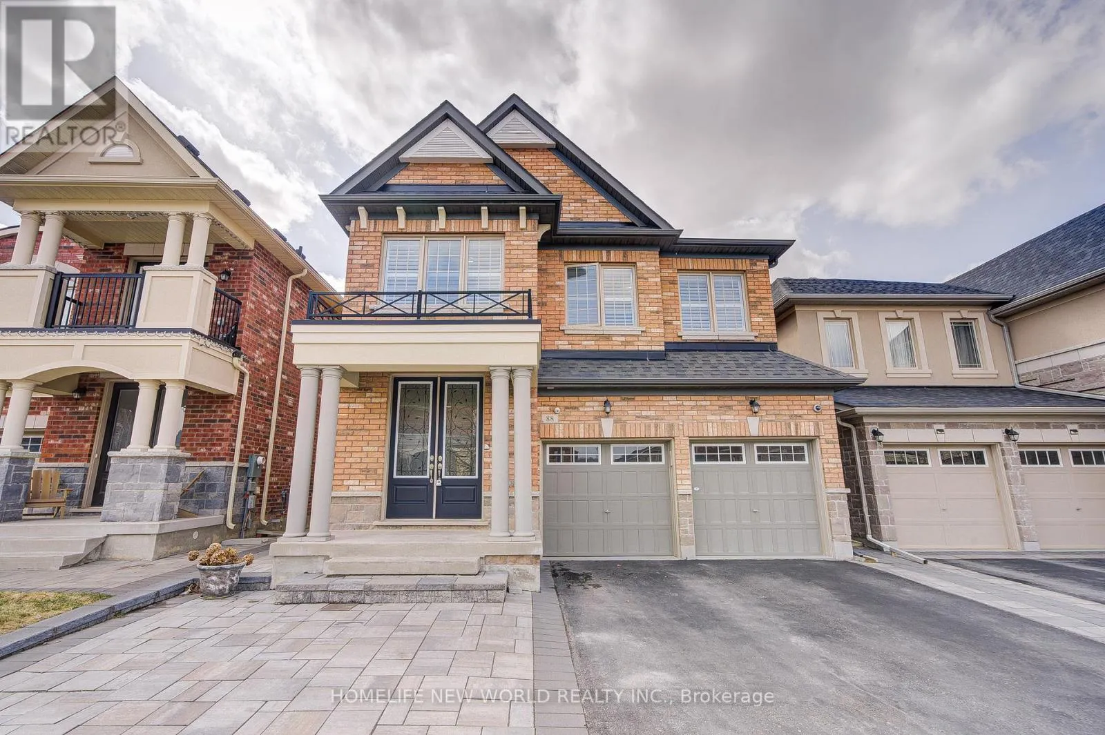 House for rent: 88 Roth Street, Aurora, Ontario L4G 0W7