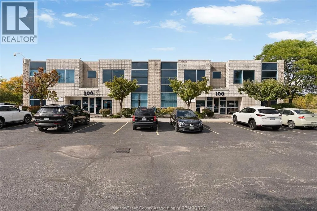 880 North Service Road Unit# 103, Windsor, Ontario N8X 3J5