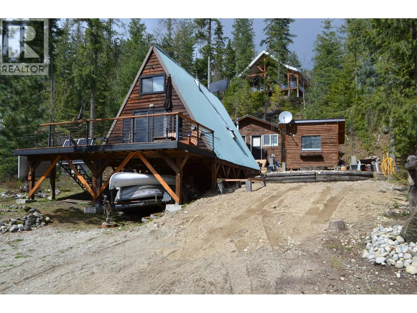 House for rent: 8800 Seymour Arm Main Road Unit# 15, Seymour Arm, British Columbia V0E 1M0