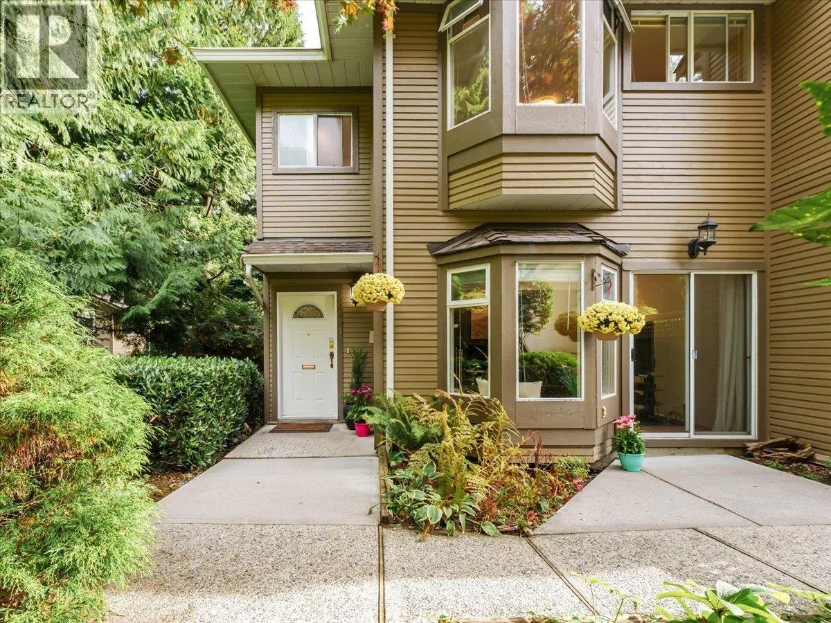 Row / Townhouse for rent: 8804 Robins Court, Burnaby, British Columbia V5A 4K7