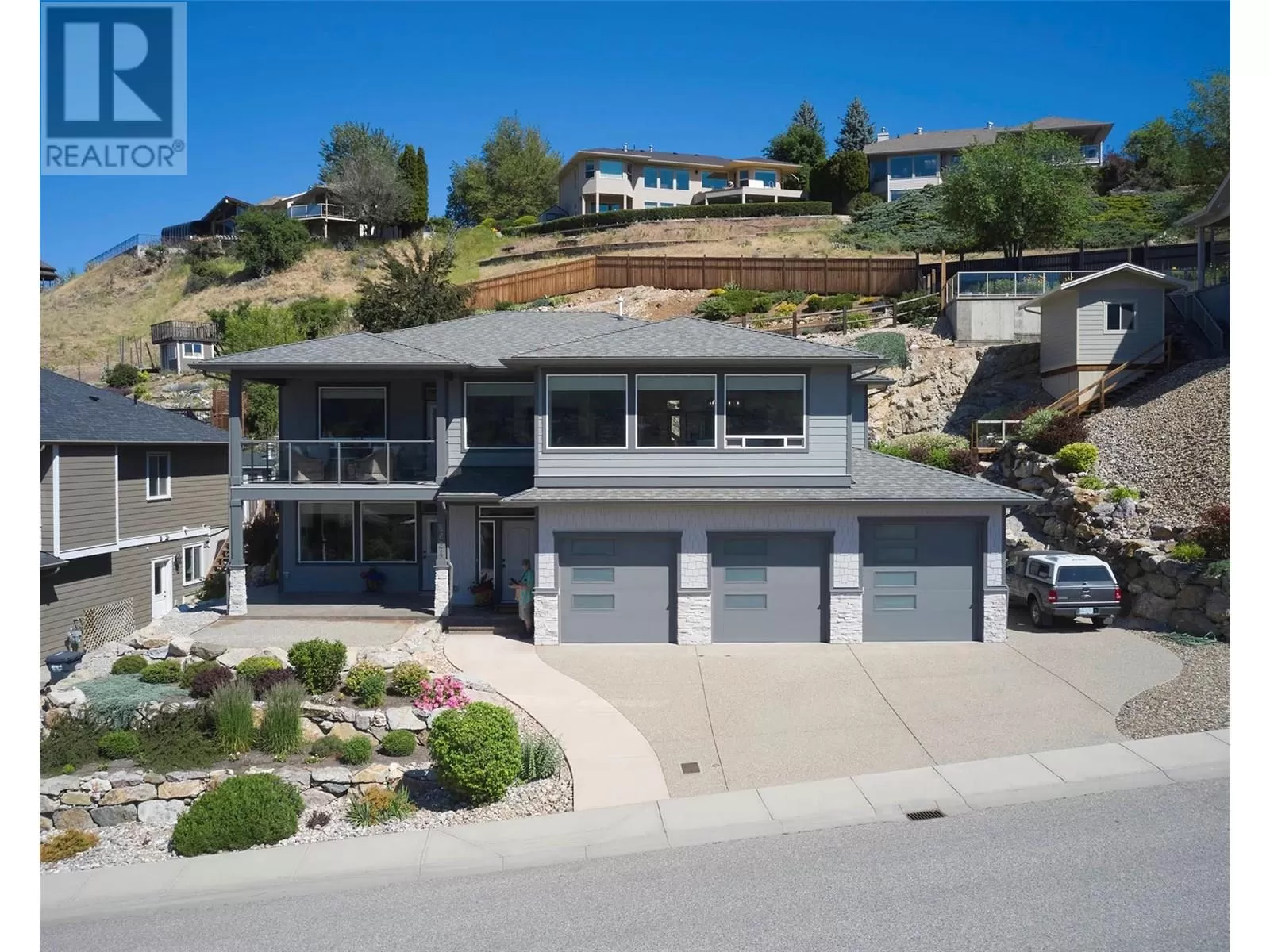 House for rent: 8824 Braeburn Drive, Coldstream, British Columbia V1B 4B8