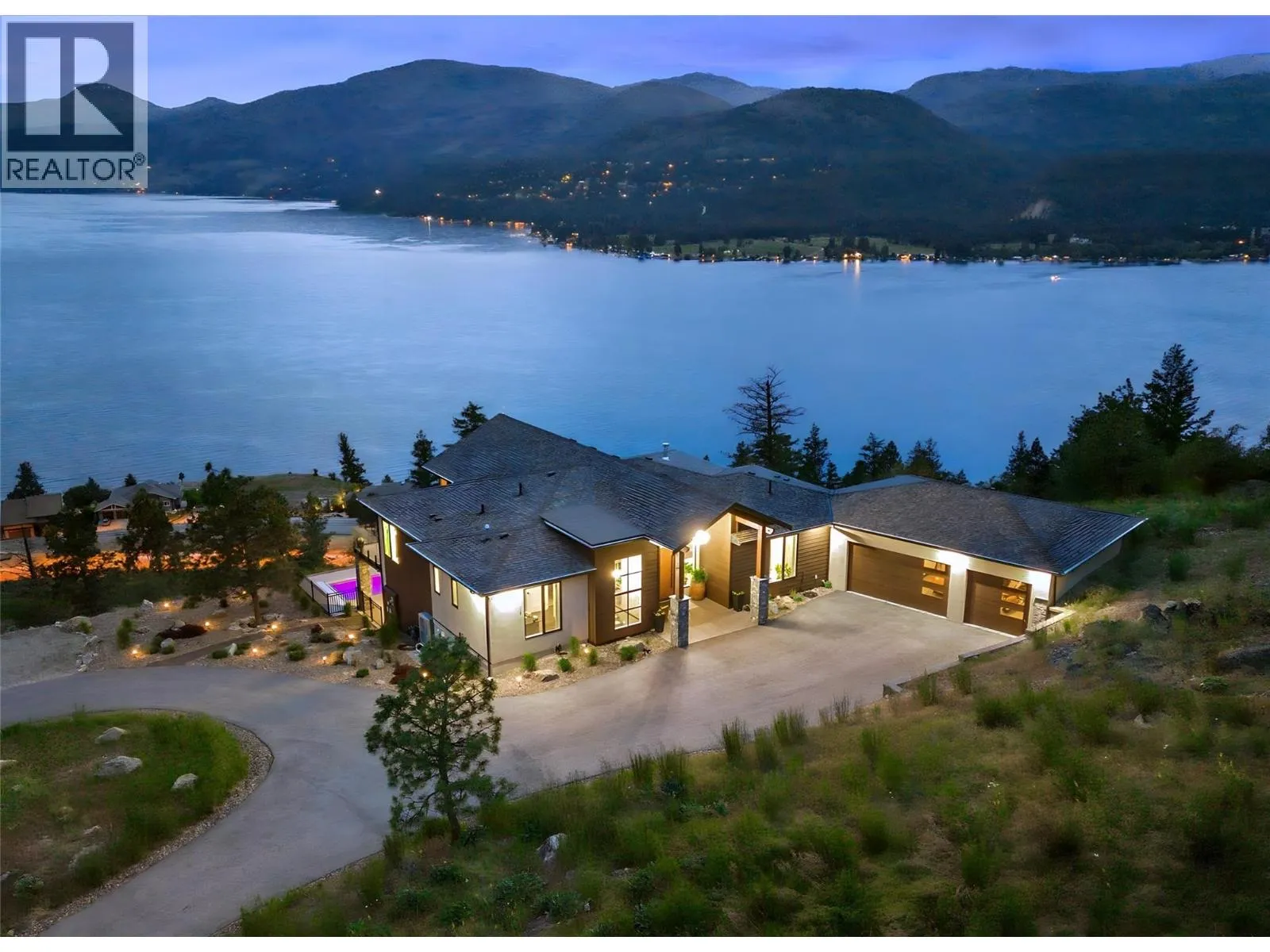 House for rent: 8836 Stonington Road, Vernon, British Columbia V1H 2K8