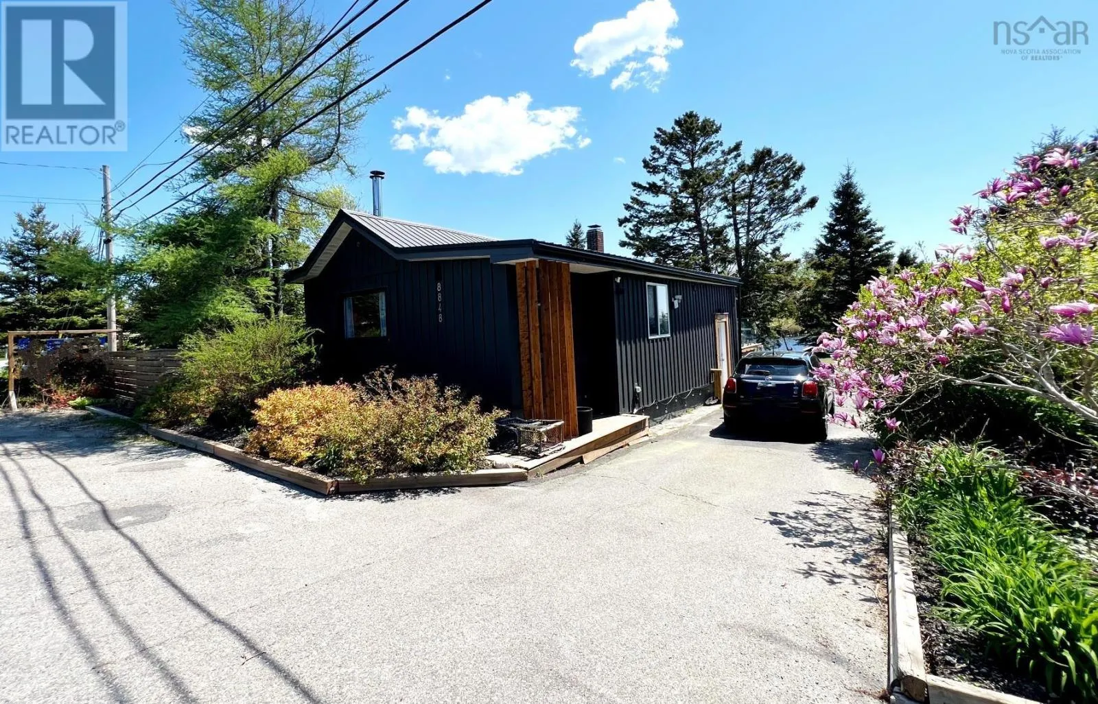 House for rent: 8848 St Margarets Bay Road, Queensland, Nova Scotia B0J 1T0