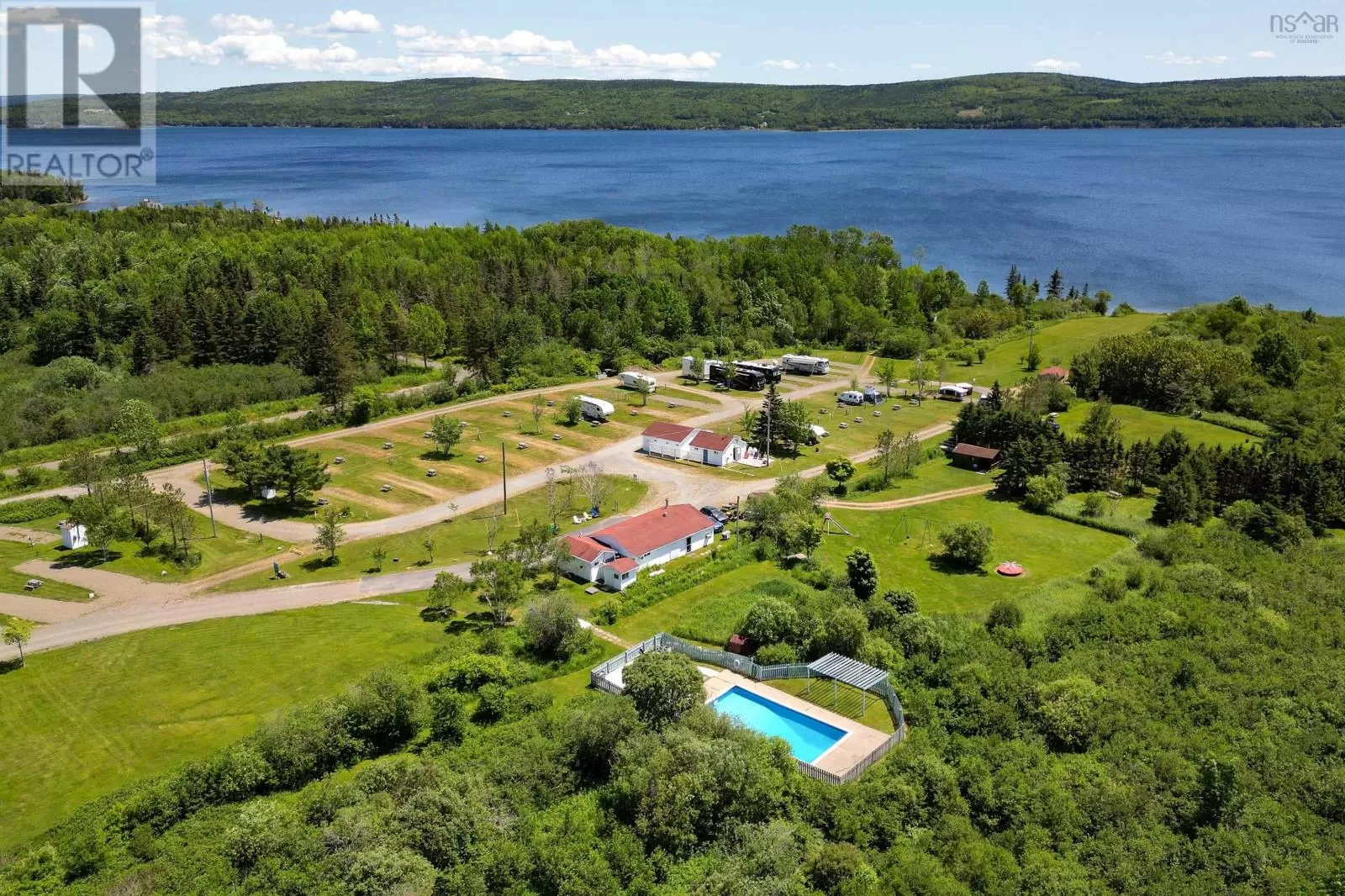 Other for rent: 8885 Highway 105|baddeck Inlet, Baddeck Inlet, Nova Scotia B0E 1B0