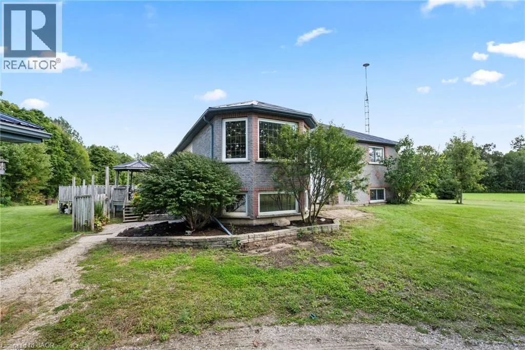 House for rent: 8893 School Road 7, Palmerston, Ontario N0G 2P0