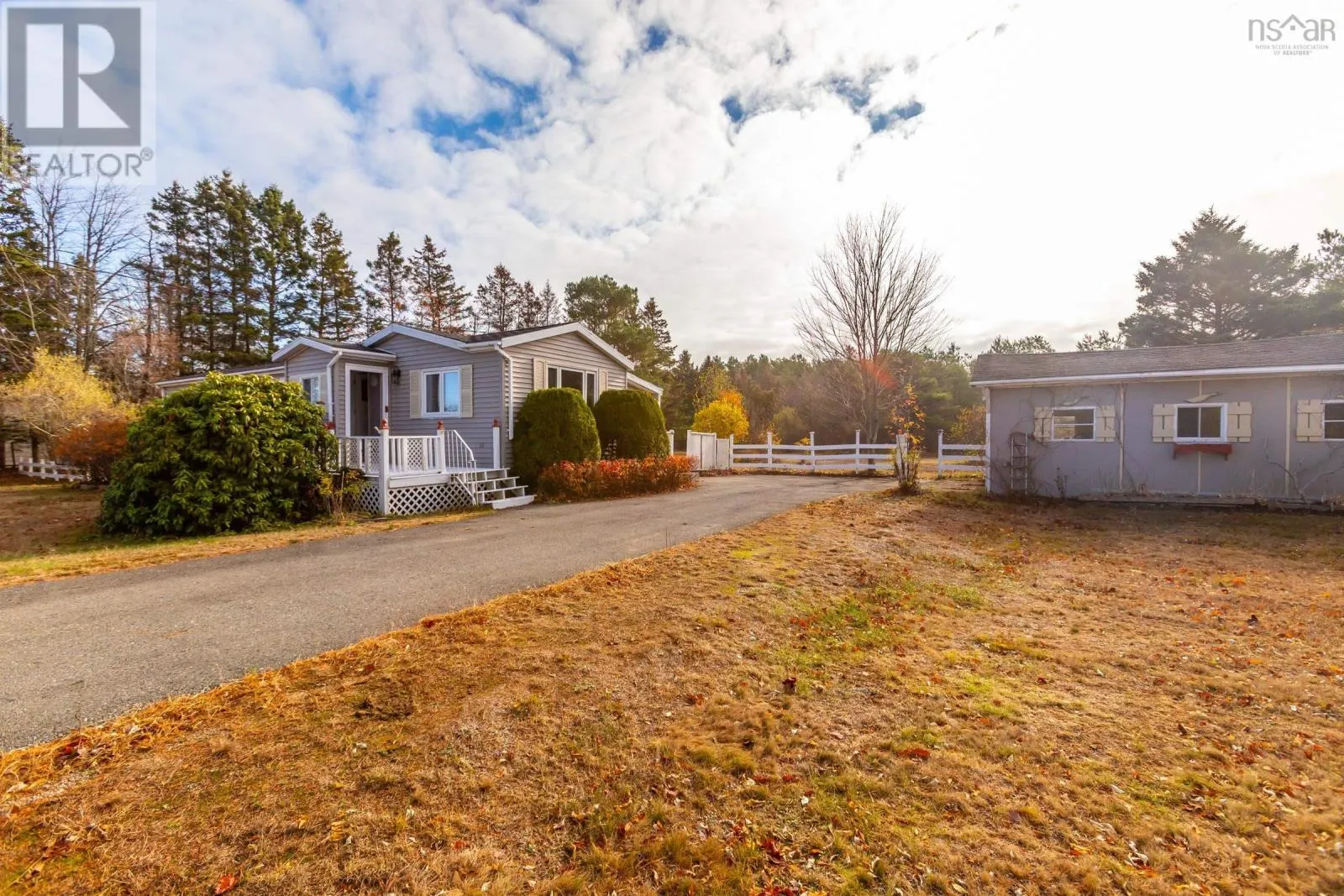 Mobile Home for rent: 8894 Highway 201, Nictaux, Nova Scotia B0S 1P0