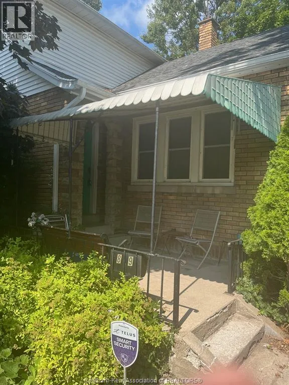 House for rent: 89 Gladstone Avenue, Chatham, Ontario N7L 2C4